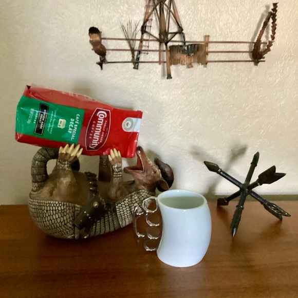 Metallic Arrow Sculpture Center Crossing Triple Arrows Accent Tabletop Decor - Picture 10 of 15